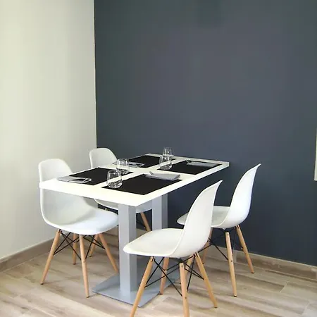 Guest house Miami *